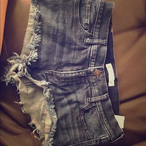 Abercrombie & Fitch short